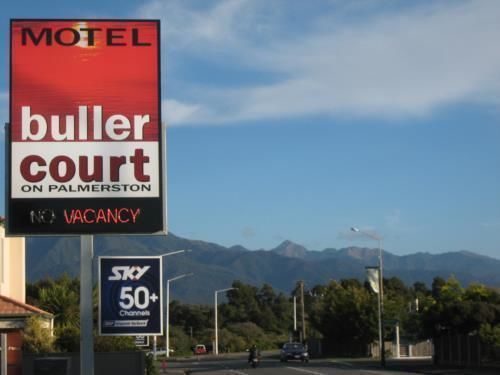Buller Court On Palmerston Уэстпорт Экстерьер фото